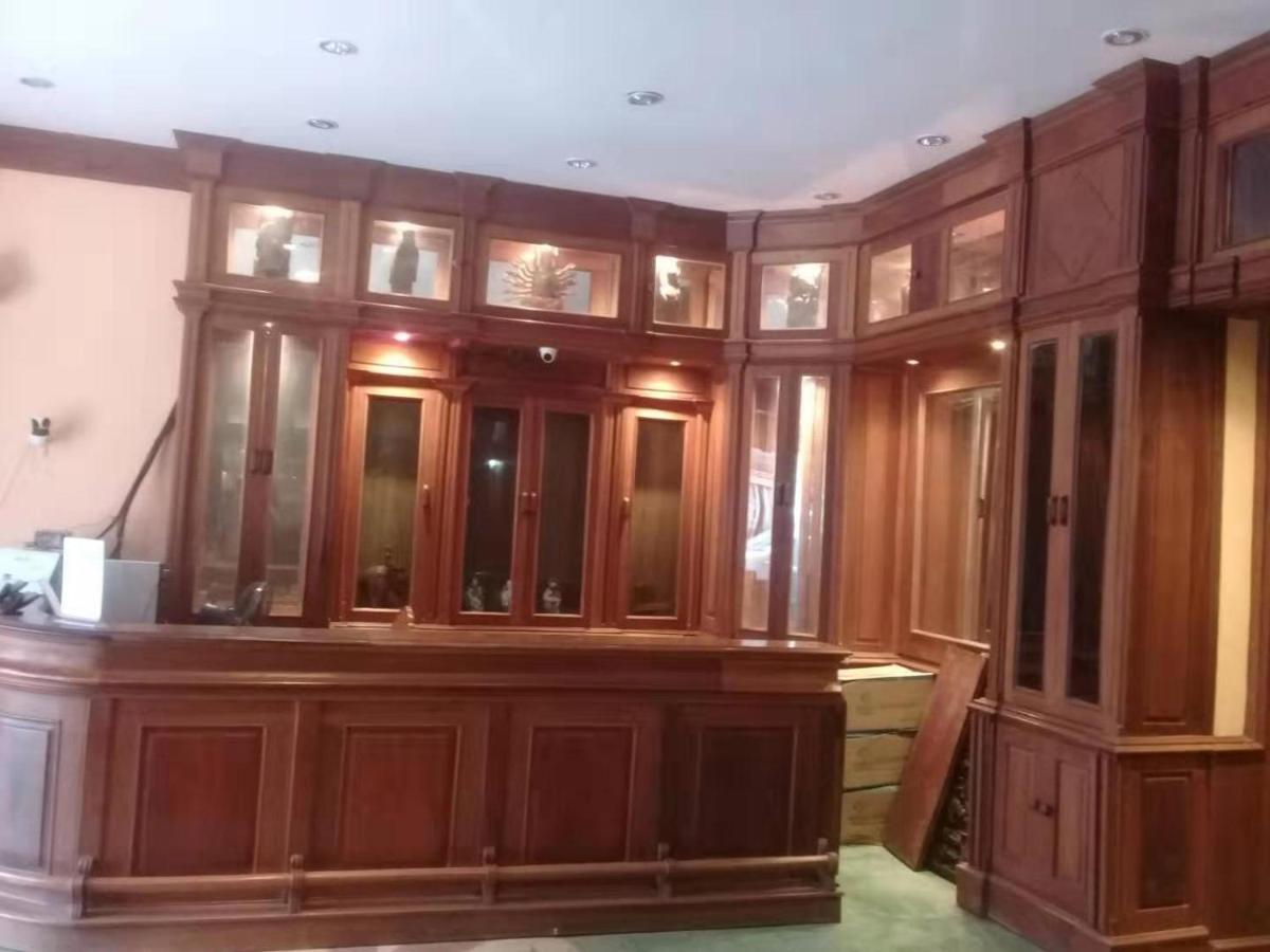 Green Land Hotel Ban Nongdouang Екстер'єр фото